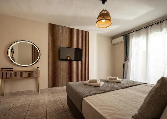 Hotel Aggire Summer *