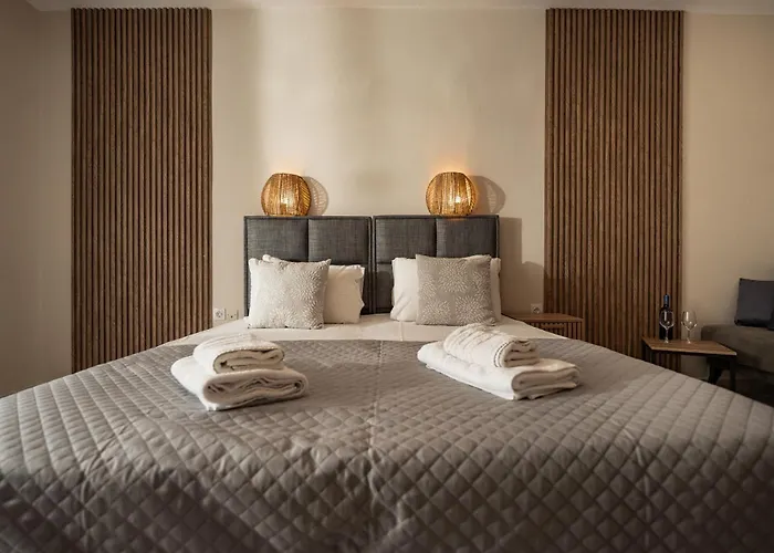 Hotel Aggire Summer *